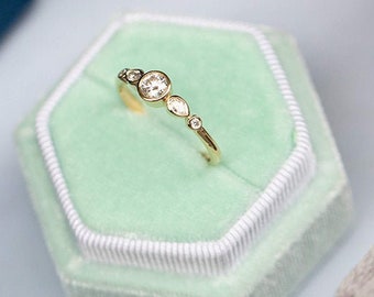 Classic Engagement Ring Diamond Gold 14K-18K Gold Engagement Ring Classic Unique Rings for Girlfriend