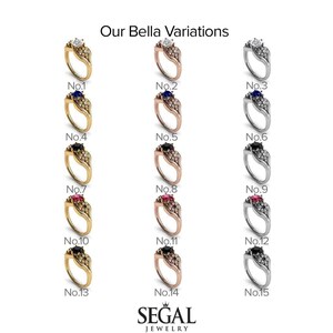Op de afbeelding: Een verzameling van 15 variaties van een gouden, ros&eacute;gouden en zilveren verlovingsring met een bloemmotief. De ringen hebben een centrale diamant en een kleinere edelsteen in verschillende kleuren, waaronder blauw, zwart en rood.