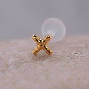 Flat Back Tragus Labret 1,2 mm 16 Gauge Gold Helix Lippen Piercing