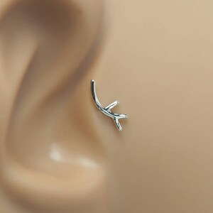 Cartilage Stud Twig - Helix Stud 16 Gauge - Cartilage Earring - Gold Helix Piercing - 16g Tragus Stud - Twig Helix Stud - Helix Earring Silver - Right Ear
