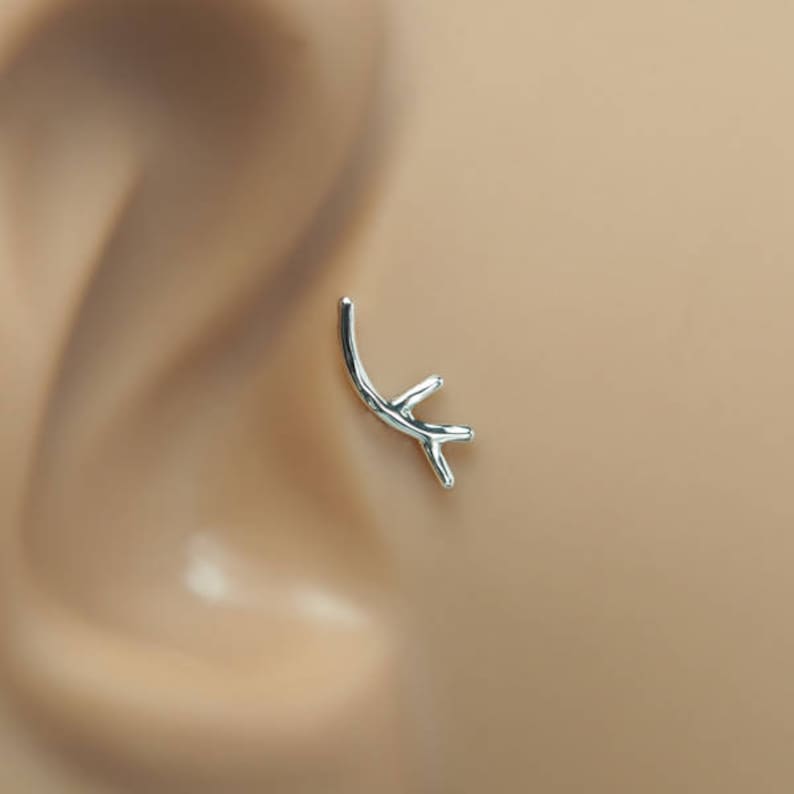 Cartilage Stud Twig - Helix Stud 16 Gauge - Cartilage Earring - Gold Helix Piercing - 16g Tragus Stud - Twig Helix Stud - Helix Earring Silver - Right Ear
