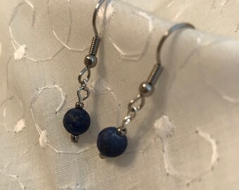 Lapis Lazuli Earrings: Single Stone