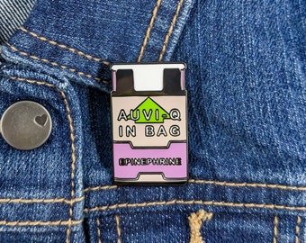 AUVI-Q IN BAG Pin - Epinephrine Hard Enamel Pin, Allergy Pin, Allergy Awareness, Allergy Alert, I Carry an Epipen Button, Epipen in Bag