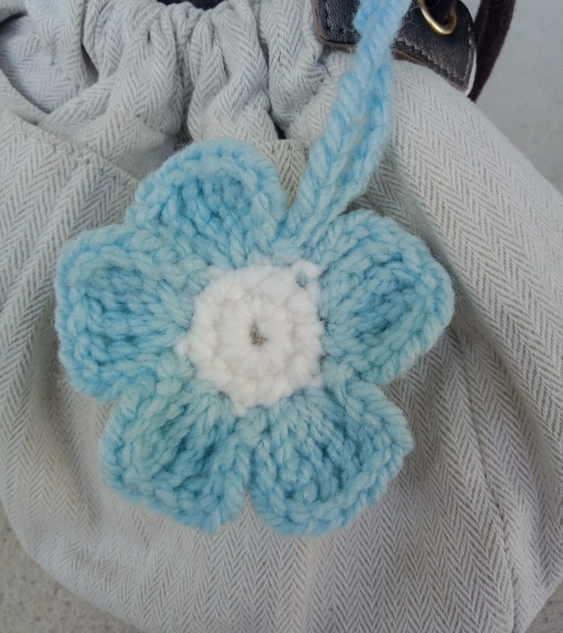 Flower knitting pattern Home decoration Bag decoration Car decoration image 3