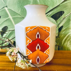 Pop Art, PMR Bavaria vase, Jäger & Co., 17 cm, porcelain, midcentury, relief decoration, Space Age 70s