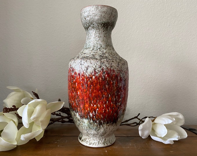Ceramic Vase of the Karlsruhe Majolika Fridegard Glatzle WGP West German Ceramics, German Mid Century Vase