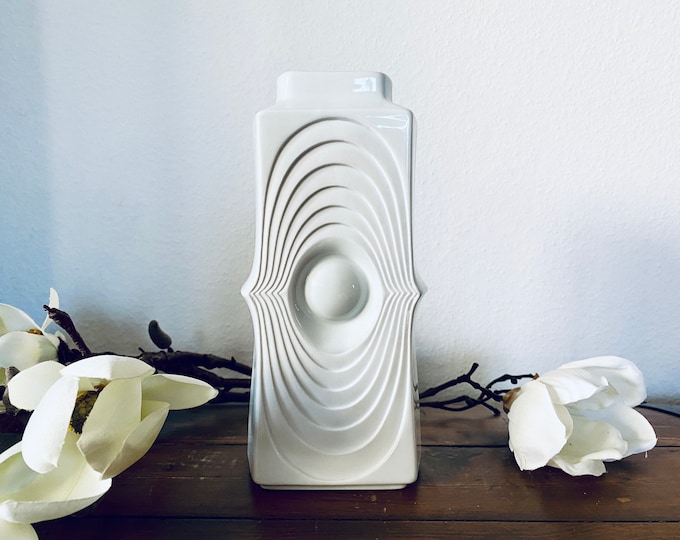 Pop Art, KPM Bavaria Vase, Swing; eyes; Royal porcelain, 23 cm, 762/22 bisque porcelain, midcentury, space age 70s