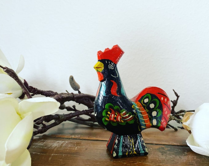 Beautiful vintage hand carved Swedish Dala rooster in blue - Akta Dalahemslojd Sweden