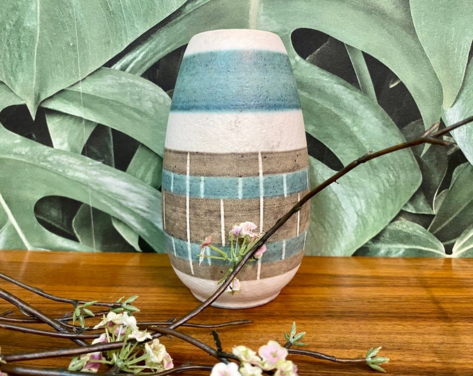 Beautiful small Eckhardt Engler vase, 2045/15, WGP classic, West Germany 1950.