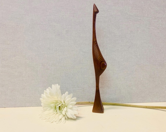 Bird figure made of teak. Design from the 1950s/1960s. Abstract form, Scandinavian