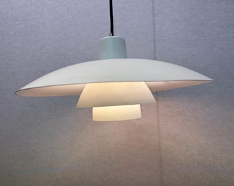 Lampada da soffitto scandinava, danese PH 4/3 di Poul Henningsen per Louis Poulsen, bianca