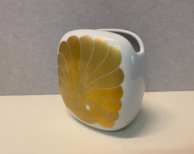 Rosenthal Studio Line Vase, design Wolf Kernagel, 15 cm, gold plated, Porcelain Modernist Vase