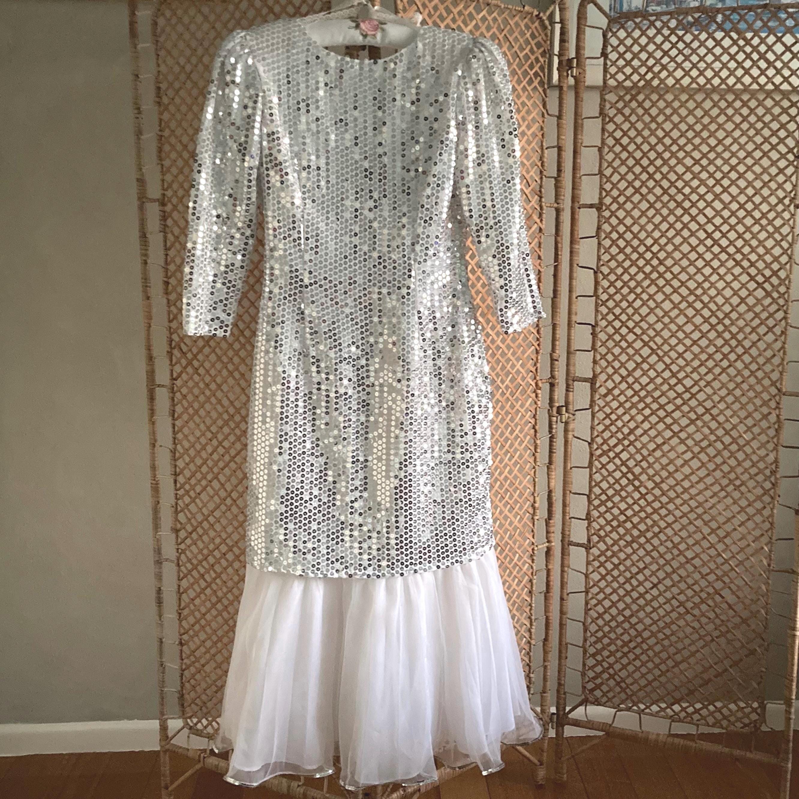 h&m silver glitter dress BABARONI Sequin Grape Prom Dresses Sheath/Column Cap Sleeve With Slit  Pleated Ruched