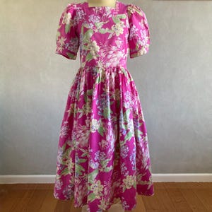 Vintage Laura Ashley Pink Floral Cotton Midi Dress | 1980s | Size : Au 8-10 UK 8-10 Eu 36-38 US 4-6