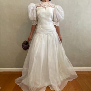 1980’s Princess Wedding Dress | Vintage Bride | White Wedding Dress |  Puff Sleeved Wedding Dress | Size - XS