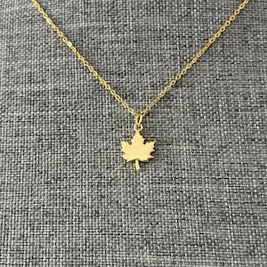 Tiny Gold Maple Leaf Necklace, Maple Leaf Jewelry for Women, Canada Necklace Gift for Her
