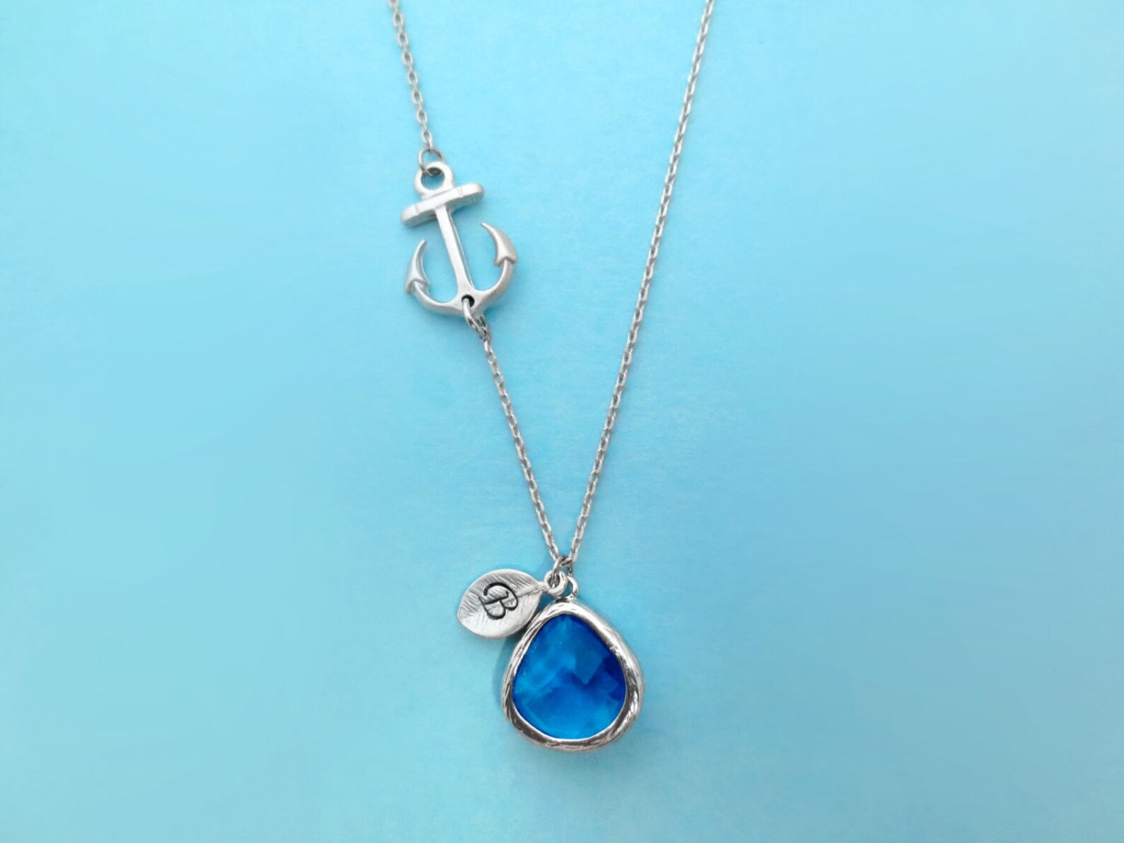 verre bleu 5 lettres