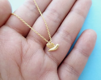 Tiny necklace Cute necklace Dove necklace Bird necklace Gold Silver necklace Animal necklace Personalized gift Family gift