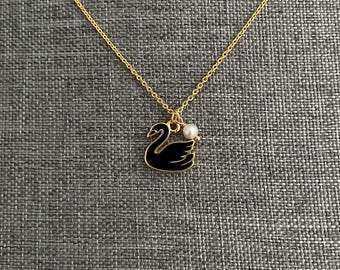 Black Swan with a Tiny Pearl Necklace, Black Swan Bird Jewelry for Women and Girls, Cute Animal Necklace for Gift