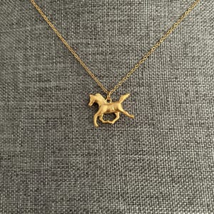 Horse Pendant Necklace for Women and Girls, Gold and Silver Horse Jewelry for Cowgirl, Running Horse Charm Necklace for a Gift