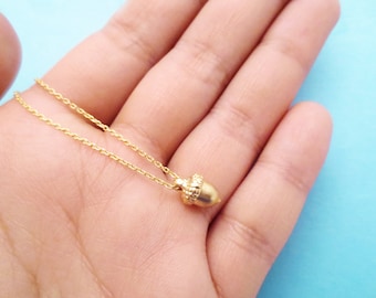 Tiny Cute Gold Silver Acorn Necklace, Minimal Necklace, Cute Necklace, Dainty Necklace, Good luck Good day Necklace, Gift for Women