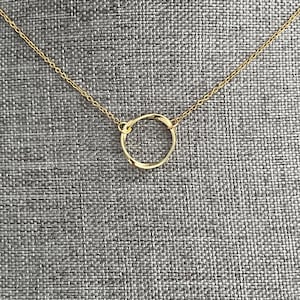 Gold Halo Circle Necklace – Minimalist Open Circle Pendant, Textured Karma Necklace, Gold Plated Dainty Jewelry for Women