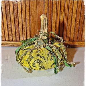 COTTAGE-CHIC LACE Pumpkin - Handmade ShabbyChic Decor, Primitive Country Decor, Charming Fabric Pumpkin, Rustic Autumn Decor, Vintage Design