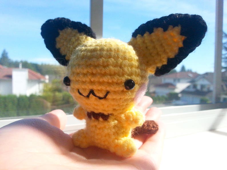 pikachu evolution amigurumi crochet plush pichu raichu pokemon plushie pichu