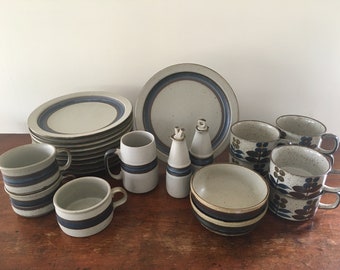 1 Vintage Otagiri Horizon Dinner Plate, Gray, Blue Stripes