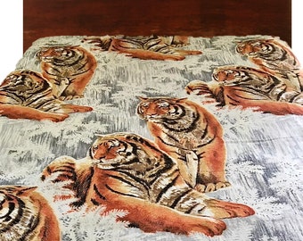 Vintage 1970s Tiger Blanket - New Old Stock - 88" x 80" Full, Double Size - 70s Animal Design - Bohemian Bedroom Decor - 80s Bedding