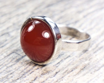 Anillo vintage de plata de ley con cristal naranja y cornalina de imitación redonda - Hecho en Israel