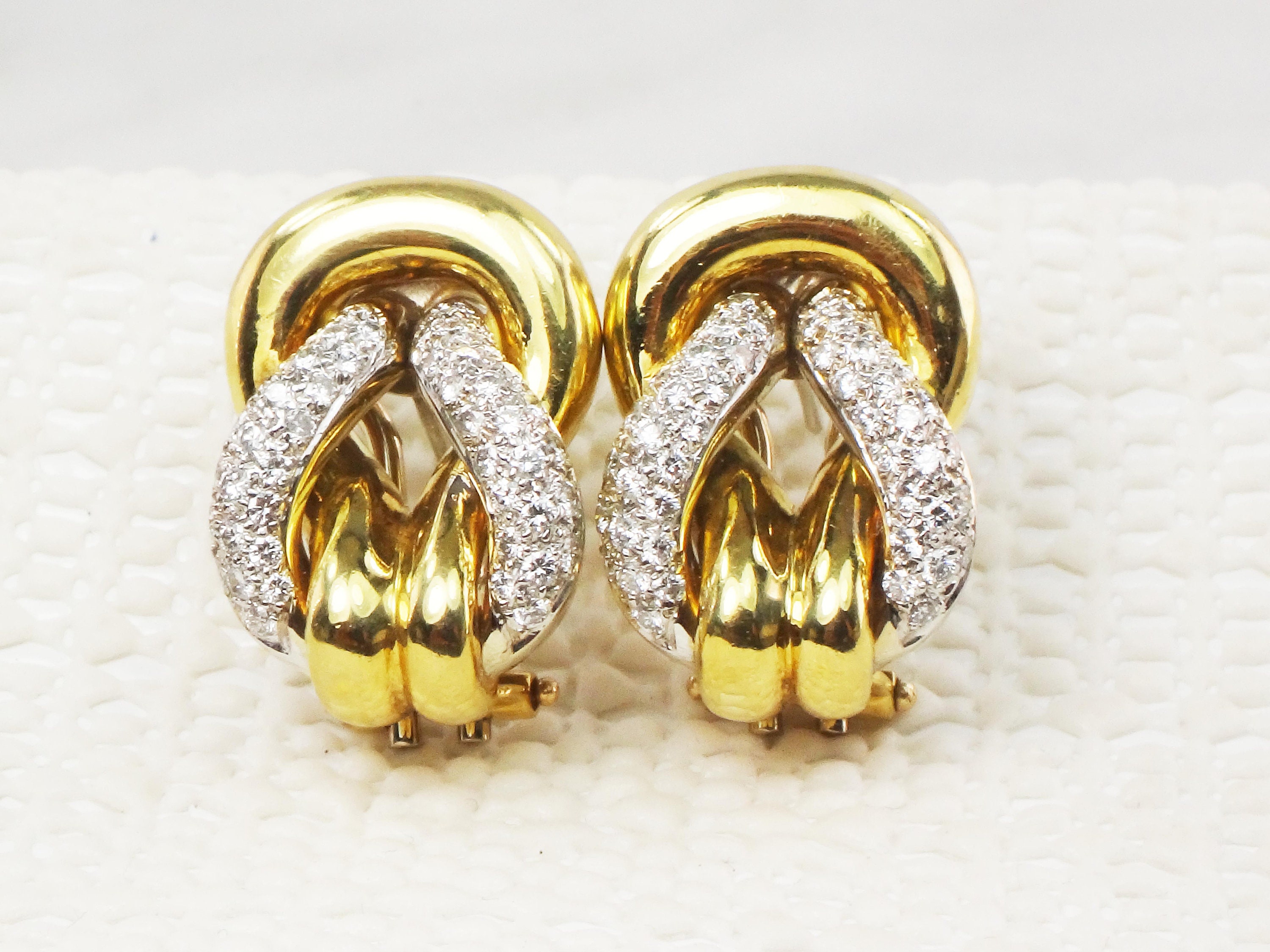 Leo Constellation Earring 14k Gold Stud – FreshTrends