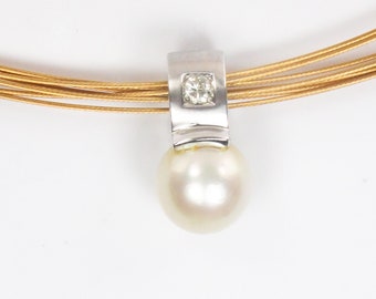 Vintage 18k Gold Pearl Diamond Pendant Necklace: 9.5mm Saltwater Pearl Bridal Jewelry