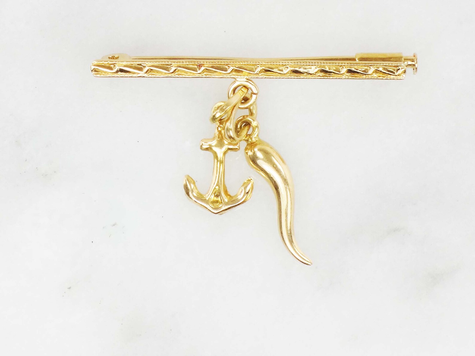 Vintage 18k Gold Baby Pin With Anchor and Italian Horn Charm Etsy