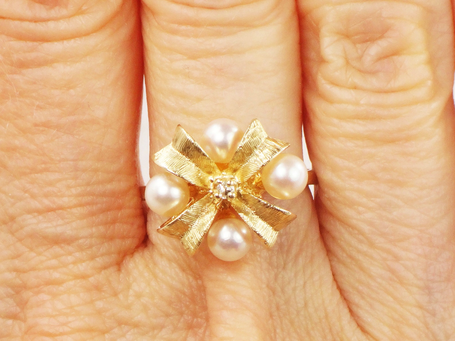 Vintage 14k Pearl Ring With Diamond Gold Pearl Ring 14k Yellow Etsy