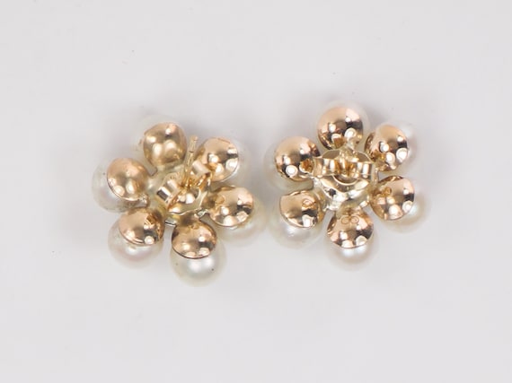 Vintage 14k Yellow Gold Cultured Pearl Flower Stu… - image 7