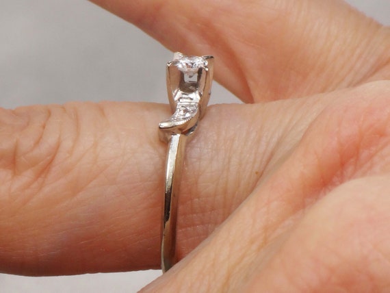 Vintage 4k White Gold Natural Diamond Engagement … - image 9