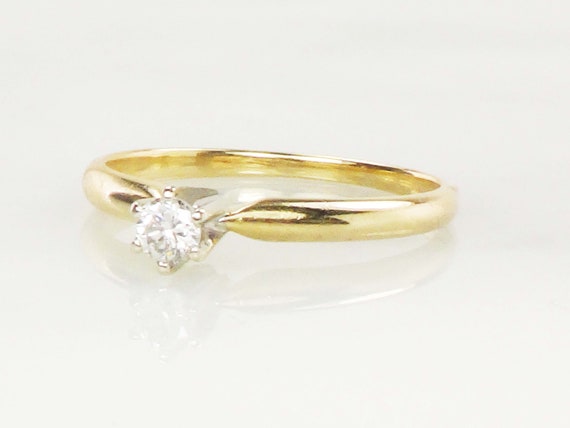 Vintage Round Natural Diamond Engagement Ring Sma… - image 4