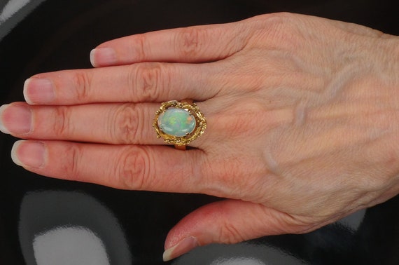 Vintage 14k Yellow Gold Natural Opal Brutalist Ri… - image 10