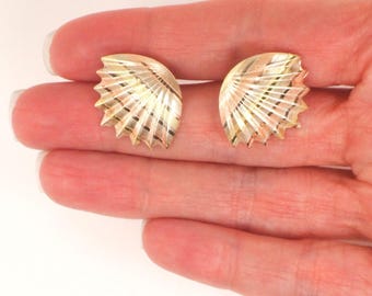 Vintage 14k Tri-Color Gold Fan Stud Earrings: 1990s