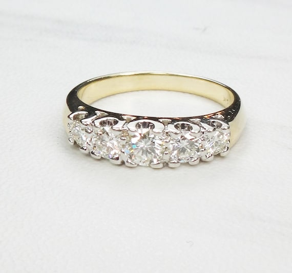 Vintage 14k Gold Natural Diamond Wedding Ring Five Diamond Band Approx .75 CTS TDW