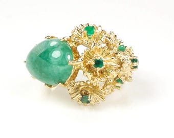 Vintage 14k Yellow Gold Green Jade and Chrysoprase Floral Cocktail Ring Size 6