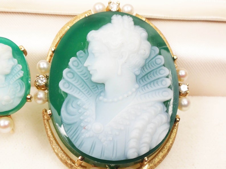 Vintage 14k Gold Green Hardstone Cameo Pendant Earrings Set: Pearl & Diamond Renaissance Revival image 3