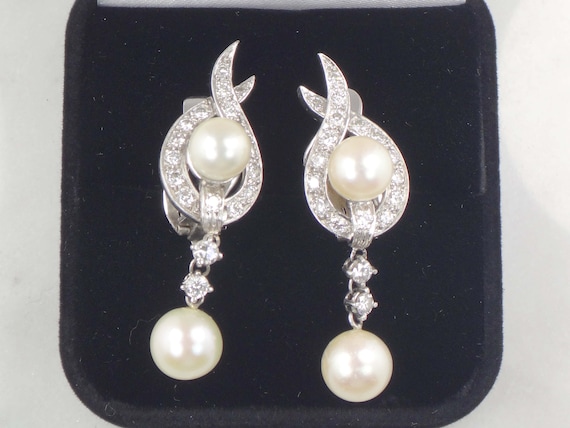Vintage Pearl Dangle Earrings Japanese Cultured Pe