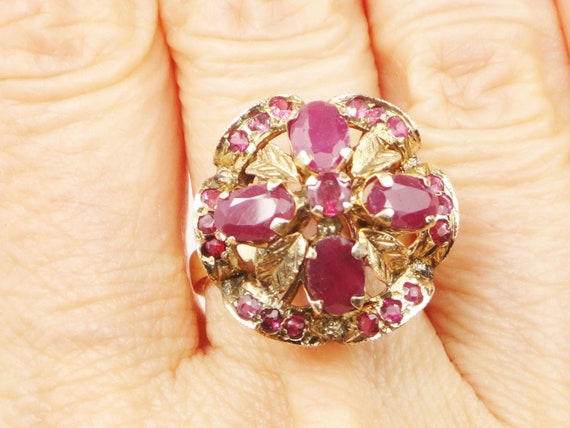 Vintage 14k Yellow Gold Natural Ruby Ring with Re… - image 9