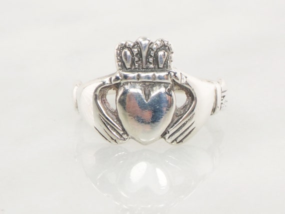 Vintage Claddagh Ring Irish Sterling Silver Cladd… - image 2