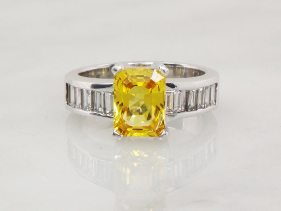 Vintage GIA Certified Natural Yellow Sapphire Rin… - image 1