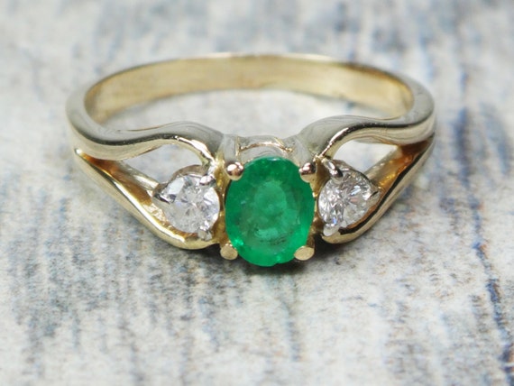 Vintage Emerald Ring Diamond Ring Genuine Emerald