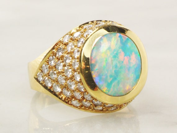 Vintage 18k Yellow Gold Large Natural Opal Ring G… - image 1