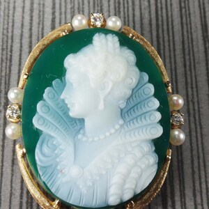 Vintage 14k Gold Green Hardstone Cameo Pendant Earrings Set: Pearl & Diamond Renaissance Revival image 5